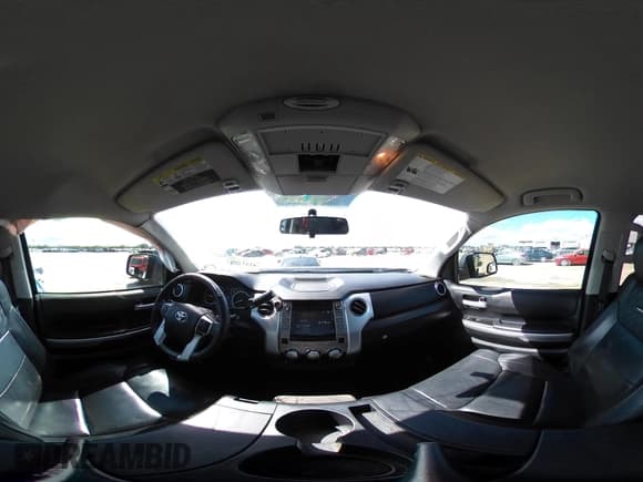 ✅ 2016 Toyota Tundra SR5 • VIN: 5TFRW5F16GX206170 • Лот: 42217903. Опубликован ранее на IAAI с пробегом 178 094 миль. Бесплатный доступ к архиву аукционных продаж из США и подробный отчёт об истории автомобиля на DreamBid. Изображение 19.