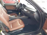 ✅ 2007 BMW 3 Series 328xi • VIN: WBAVC93517KX54691 • Lot: 43183816. Listed on IAAI with 138,072 mi. Free auction sales archive from the USA and detailed vehicle history report at DreamBid. Image 5.