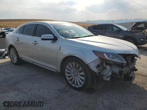 ✅ 2013 Lincoln MKS • VIN: 1LNHL9EK3DG618754 • Лот: 67368535. Опубликован ранее на Copart с пробегом 65 807 миль. Бесплатный доступ к архиву аукционных продаж из США и подробный отчёт об истории автомобиля на DreamBid. Изображение 4.