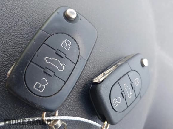 ✅ 2001 Audi TT • VIN: TRUTC28N911001049 • Lot: 42438010. Listed on IAAI with 72,359 mi. Free auction sales archive from the USA and detailed vehicle history report at DreamBid. Image 11.