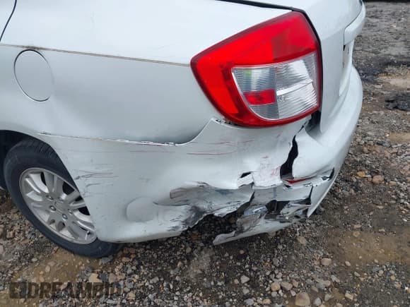 ✅ 2013 Suzuki SX4 LE • VIN: JS2YC5A38D6100341 • Лот: 42700979. Опубликован ранее на IAAI с пробегом 108 922 миль. Бесплатный доступ к архиву аукционных продаж из США и подробный отчёт об истории автомобиля на DreamBid. Изображение 6.