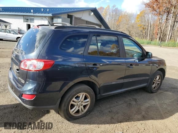 ✅ 2011 Hyundai Santa Fe GLS • VIN: 5XYZGDAB7BG014307 • Lot: 91380255. Listed on Copart with 178,397 mi. Free auction sales archive from the USA and detailed vehicle history report at DreamBid. Image 3.
