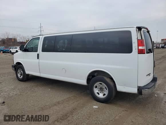 2016 Chevrolet Express Passenger LT с VIN 1GAZGPFF9G1311706, выставлен на аукционе Copart как лот 84155094 с пробегом 312 498 миль миль и Чистый • Clean title. История ставок и продаж доступна на DreamBid. Изображение 2.