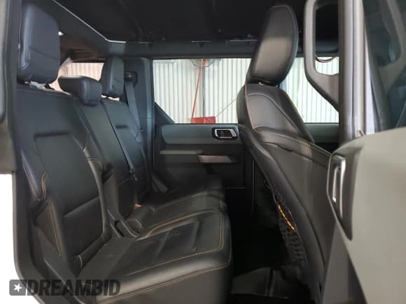 ✅ 2021 Ford Bronco • VIN: 1FMEE5DP8MLA85844 • Лот: 52760995. Опубликован ранее на Copart с пробегом 39 859 миль. Бесплатный доступ к архиву аукционных продаж из США и подробный отчёт об истории автомобиля на DreamBid. Изображение 11.