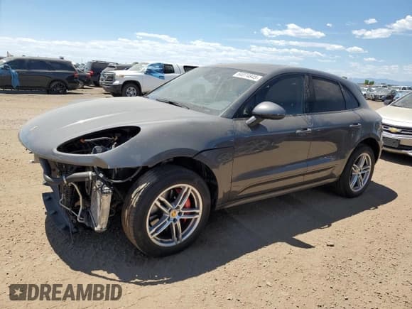 ✅ 2015 Porsche Macan Turbo • VIN: WP1AF2A5XFLB97841 • Lot: 64074845. Wystawiony na Copart z przebiegiem 111 284 mil. Bezpłatny archiwum sprzedaży aukcyjnych z USA i szczegółowy raport historii pojazdu na DreamBid. Zdjęcie 1.