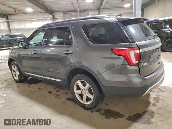 ✅ 2017 Ford Explorer XLT • VIN: 1FM5K8DH2HGC82221 • Lot: 95272105. Wystawiony na Copart z przebiegiem 133 748 mil. Bezpłatny archiwum sprzedaży aukcyjnych z USA i szczegółowy raport historii pojazdu na DreamBid. Zdjęcie 2.