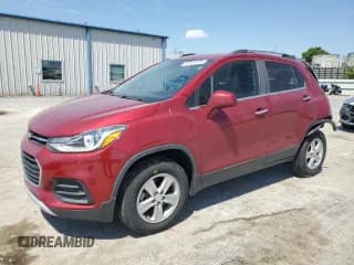 ✅ 2020 Chevrolet Trax LT • VIN: 3GNCJPSB1LL255241 • Lot: 56951075. Wystawiony na Copart z przebiegiem 76 343 mil. Bezpłatny archiwum sprzedaży aukcyjnych z USA i szczegółowy raport historii pojazdu na DreamBid. Zdjęcie 1.