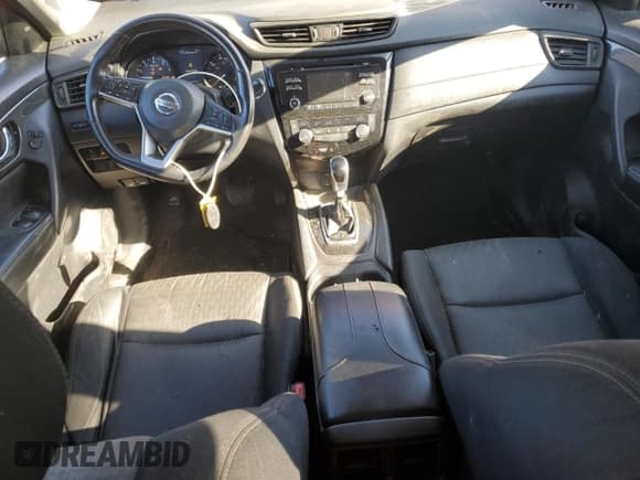 ✅ 2017 Nissan Rogue S • VIN: JN8AT2MV9HW269656 • Лот: 93132715. Опубликован ранее на Copart с пробегом 166 286 миль. Бесплатный доступ к архиву аукционных продаж из США и подробный отчёт об истории автомобиля на DreamBid. Изображение 8.