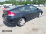 ✅ 2011 Honda Insight LX • VIN: JHMZE2H55BS009142 • Лот: 42146813. Опубликован ранее на IAAI с пробегом 231 260 миль. Бесплатный доступ к архиву аукционных продаж из США и подробный отчёт об истории автомобиля на DreamBid. Изображение 4.
