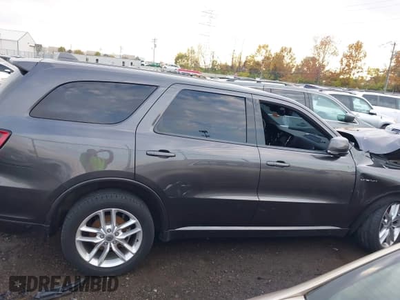 ✅ 2021 Dodge Durango R/T • VIN: 1C4SDJCT2MC603688 • Lot: 43632430. Listed on IAAI with 71,369 mi. Free auction sales archive from the USA and detailed vehicle history report at DreamBid. Image 14.