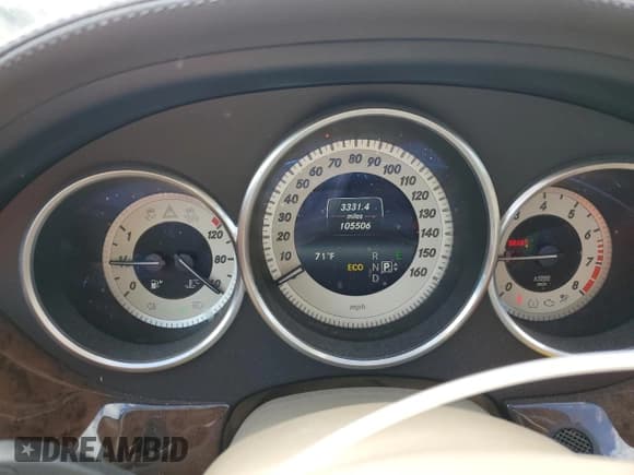 ✅ 2014 Mercedes-Benz CLS 550 • VIN: WDDLJ9BB5EA090895 • Lot: 89870365. Listed on Copart with 105,506 mi. Free auction sales archive from the USA and detailed vehicle history report at DreamBid. Image 9.