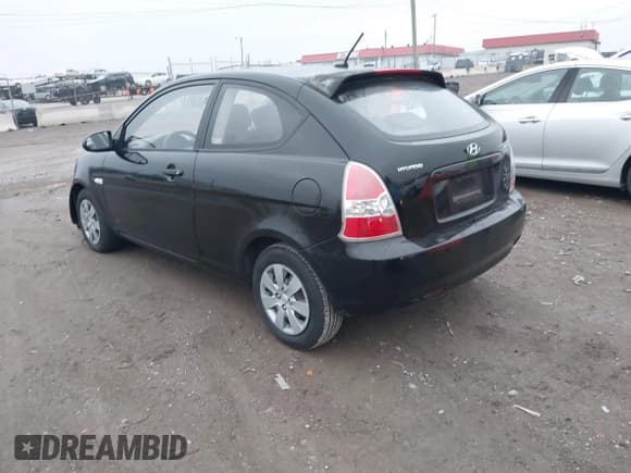 ✅ 2008 Hyundai Accent GS • VIN: KMHCM36C28U095925 • Lot: 43884562. Listed on IAAI with 302,058 mi. Free auction sales archive from the USA and detailed vehicle history report at DreamBid. Image 3.