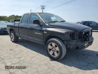 ✅ 2006 Dodge 1500 SLT • VIN: 1D7HA18246J115320 • Лот: 70881154. Опубликован ранее на Copart с пробегом 197 162 миль. Бесплатный доступ к архиву аукционных продаж из США и подробный отчёт об истории автомобиля на DreamBid. Изображение 4.