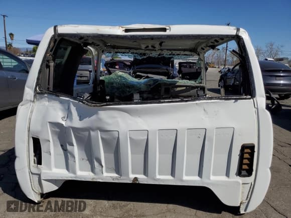 ✅ 2005 Chevrolet Silverado 1500 • VIN: 1GCJC39295E333891 • Лот: 47073785. Опубликован ранее на Copart с пробегом Не указан. Бесплатный доступ к архиву аукционных продаж из США и подробный отчёт об истории автомобиля на DreamBid. Изображение 6.