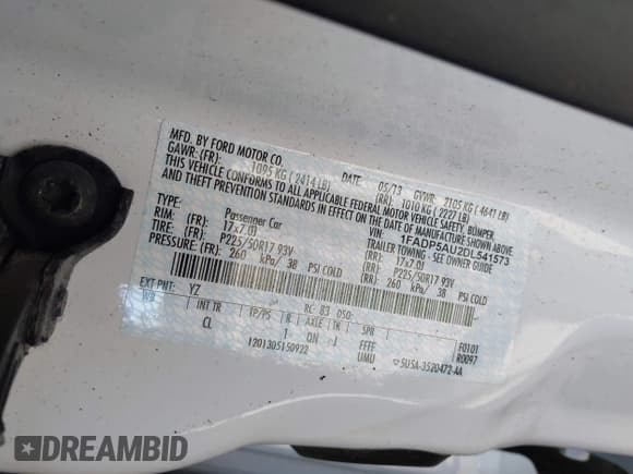 ✅ 2013 Ford C-Max SE • VIN: 1FADP5AU2DL541573 • Lot: 42233822. Wystawiony na IAAI z przebiegiem 127 650 mil. Bezpłatny archiwum sprzedaży aukcyjnych z USA i szczegółowy raport historii pojazdu na DreamBid. Zdjęcie 9.