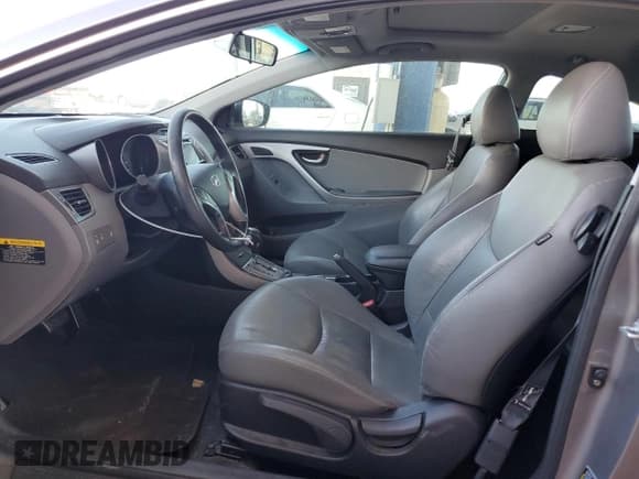 ✅ 2013 Hyundai Elantra SE • VIN: KMHDH6AE9DU008163 • Лот: 46486315. Опубликован ранее на Copart с пробегом 101 573 миль. Бесплатный доступ к архиву аукционных продаж из США и подробный отчёт об истории автомобиля на DreamBid. Изображение 7.