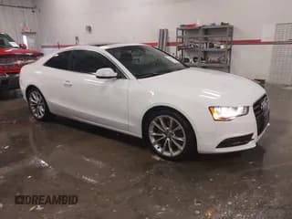 ✅ 2014 Audi A5 Premium • VIN: WAUCFAFRXEA061846 • Lot: 41198441. Listed on IAAI with 102,014 mi. Free auction sales archive from the USA and detailed vehicle history report at DreamBid. Image 1.