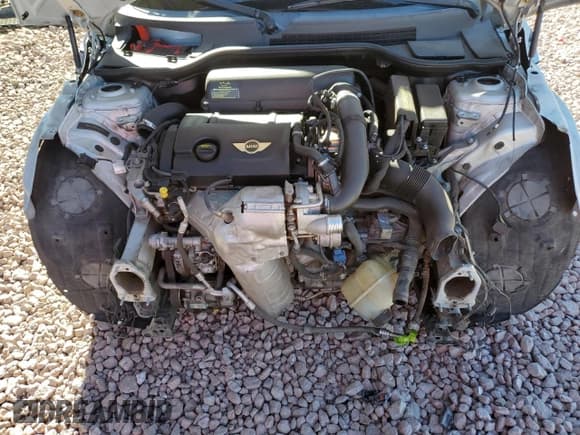 ✅ 2012 MINI Convertible S • VIN: WMWZP3C53CT296188 • Лот: 88159445. Опубликован ранее на Copart с пробегом 110 859 миль. Бесплатный доступ к архиву аукционных продаж из США и подробный отчёт об истории автомобиля на DreamBid. Изображение 11.