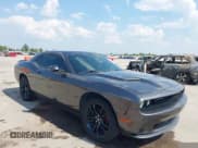 ✅ 2018 Dodge Challenger SXT • VIN: 2C3CDZAG8JH204564 • Lot: 43262680. Wystawiony na IAAI z przebiegiem 52 822 mil. Bezpłatny archiwum sprzedaży aukcyjnych z USA i szczegółowy raport historii pojazdu na DreamBid. Zdjęcie 1.