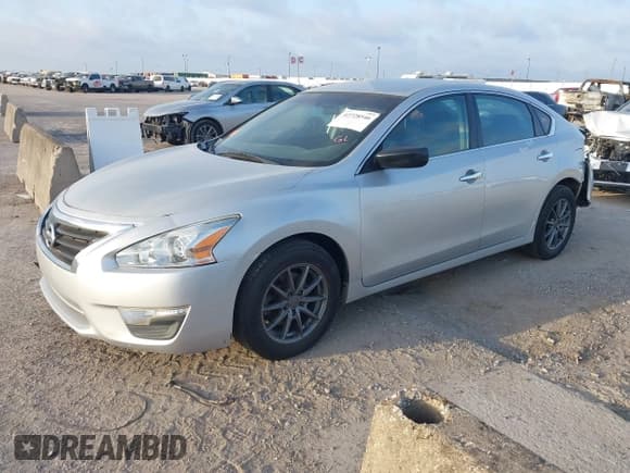 ✅ 2014 Nissan Altima S • VIN: 1N4AL3AP1EC272318 • Lot: 42728546. Wystawiony na IAAI z przebiegiem 120 086 mil. Bezpłatny archiwum sprzedaży aukcyjnych z USA i szczegółowy raport historii pojazdu na DreamBid. Zdjęcie 2.