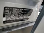 ✅ 2025 Mitsubishi Outlander SE • VIN: JA4J4VA83SZ037238 • Lot: 94246615. Wystawiony na Copart z przebiegiem 5 996 mil. Bezpłatny archiwum sprzedaży aukcyjnych z USA i szczegółowy raport historii pojazdu na DreamBid. Zdjęcie 13.