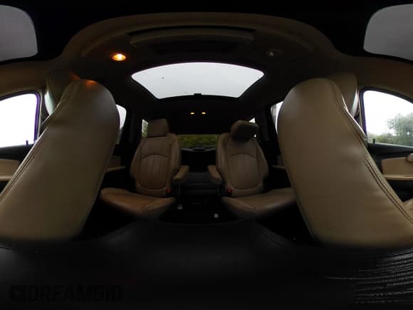 ✅ 2012 Chevrolet Traverse LTZ • VIN: 1GNKVLED4CJ199177 • Lot: 43190048. Wystawiony na IAAI z przebiegiem 296 739 mil. Bezpłatny archiwum sprzedaży aukcyjnych z USA i szczegółowy raport historii pojazdu na DreamBid. Zdjęcie 18.