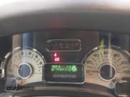 ✅ 2013 Ford Expedition Max XLT • VIN: 1FMJK1J5XDEF12061 • Lot: 43545615. Wystawiony na IAAI z przebiegiem 171 647 mil. Bezpłatny archiwum sprzedaży aukcyjnych z USA i szczegółowy raport historii pojazdu na DreamBid. Zdjęcie 7.