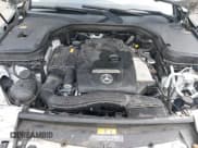 ✅ 2016 Mercedes-Benz GLC 300 • VIN: WDC0G4JBXGF033897 • Lot: 39965363. Wystawiony na IAAI z przebiegiem 114 093 mil. Bezpłatny archiwum sprzedaży aukcyjnych z USA i szczegółowy raport historii pojazdu na DreamBid. Zdjęcie 10.