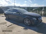 ✅ 2018 Mercedes-Benz E 300 • VIN: WDDZF4JB0JA425006 • Лот: 40972074. Опубликован ранее на Copart с пробегом 63 730 миль. Бесплатный доступ к архиву аукционных продаж из США и подробный отчёт об истории автомобиля на DreamBid. Изображение 4.
