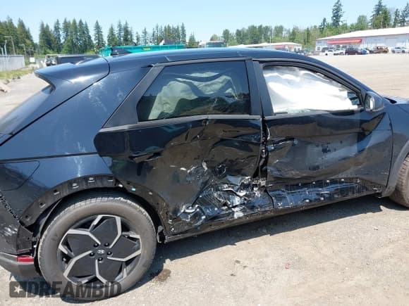 ✅ 2023 Hyundai Ioniq 5 SEL • VIN: KM8KN4AE0PU152144 • Lot: 42397935. Listed on IAAI with 920 mi. Free auction sales archive from the USA and detailed vehicle history report at DreamBid. Image 6.