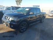 ✅ 2015 Nissan Titan SL • VIN: 1N6AA0ED3FN503995 • Lot: 43462361. Wystawiony na IAAI z przebiegiem 144 881 mil. Bezpłatny archiwum sprzedaży aukcyjnych z USA i szczegółowy raport historii pojazdu na DreamBid. Zdjęcie 2.