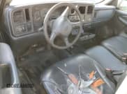 ✅ 2000 Chevrolet Silverado 2500 • VIN: 1GCGK24U8YE235309 • Лот: 90859545. Опубликован ранее на Copart с пробегом 238 162 миль. Бесплатный доступ к архиву аукционных продаж из США и подробный отчёт об истории автомобиля на DreamBid. Изображение 8.