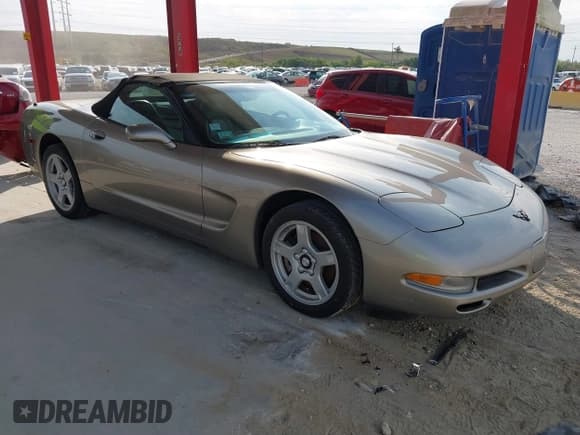 ✅ 1998 Chevrolet Corvette • VIN: 1G1YY32G0W5126404 • Lot: 41315352. Listed on IAAI with 75,782 mi. Free auction sales archive from the USA and detailed vehicle history report at DreamBid. Image 1.