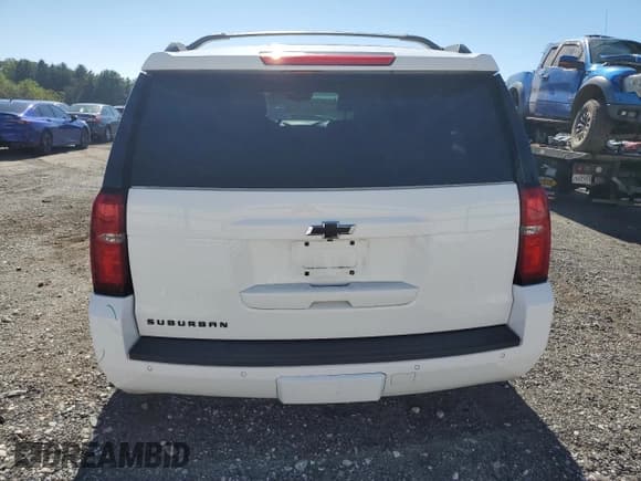 ✅ 2018 Chevrolet Suburban LT • VIN: 1GNSKHKC3JR282499 • Lot: 82163735. Wystawiony na Copart z przebiegiem 107 147 mil. Bezpłatny archiwum sprzedaży aukcyjnych z USA i szczegółowy raport historii pojazdu na DreamBid. Zdjęcie 6.