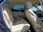 ✅ 2013 Lincoln MKZ • VIN: 3LN6L2G90DR829055 • Lot: 58129335. Wystawiony na Copart z przebiegiem 144 689 mil. Bezpłatny archiwum sprzedaży aukcyjnych z USA i szczegółowy raport historii pojazdu na DreamBid. Zdjęcie 10.