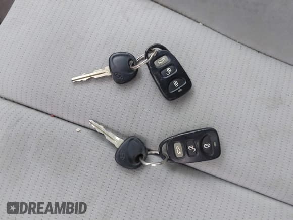 ✅ 2008 Hyundai Sonata SE • VIN: 5NPEU46F58H340269 • Лот: 41419021. Опубликован ранее на IAAI с пробегом 192 566 миль. Бесплатный доступ к архиву аукционных продаж из США и подробный отчёт об истории автомобиля на DreamBid. Изображение 11.