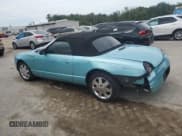 ✅ 2002 Ford Thunderbird Hardtop Premium • VIN: 1FAHP60A62Y128330 • Лот: 71269834. Опубликован ранее на Copart с пробегом 96 182 миль. Бесплатный доступ к архиву аукционных продаж из США и подробный отчёт об истории автомобиля на DreamBid. Изображение 2.