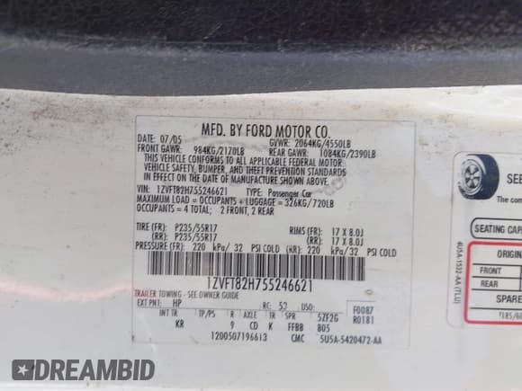 ✅ 2005 Ford Mustang GT Deluxe • VIN: 1ZVFT82H755246621 • Lot: 43663164. Wystawiony na IAAI z przebiegiem 219 369 mil. Bezpłatny archiwum sprzedaży aukcyjnych z USA i szczegółowy raport historii pojazdu na DreamBid. Zdjęcie 9.