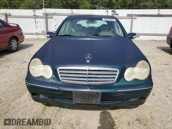 ✅ 2003 Mercedes-Benz C 240 • VIN: WDBRF61J83F332428 • Lot: 80079425. Wystawiony na Copart z przebiegiem 150 443 mil. Bezpłatny archiwum sprzedaży aukcyjnych z USA i szczegółowy raport historii pojazdu na DreamBid. Zdjęcie 5.