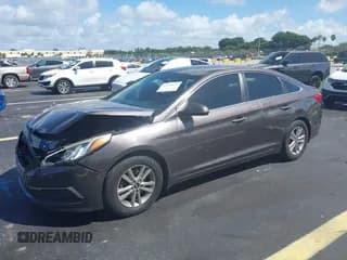 ✅ 2017 Hyundai Sonata SE • VIN: 5NPE24AF7HH458238 • Лот: 43377471. Опубликован ранее на IAAI с пробегом 163 109 миль. Бесплатный доступ к архиву аукционных продаж из США и подробный отчёт об истории автомобиля на DreamBid. Изображение 2.