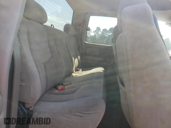 ✅ 2004 Chevrolet Silverado 1500 LS • VIN: 2GCEC19T041236173 • Лот: 75904314. Опубликован ранее на Copart с пробегом Не указан. Бесплатный доступ к архиву аукционных продаж из США и подробный отчёт об истории автомобиля на DreamBid. Изображение 10.