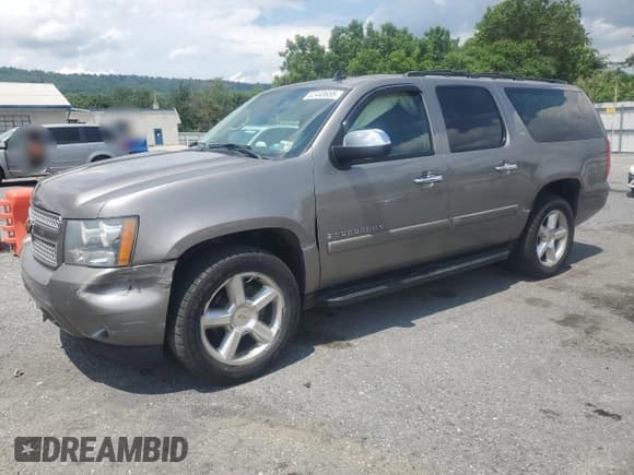 ✅ 2007 Chevrolet Suburban LTZ • VIN: 3GNFK16Y17G313207 • Lot: 62440655. Wystawiony na Copart z przebiegiem 255 152 mil. Bezpłatny archiwum sprzedaży aukcyjnych z USA i szczegółowy raport historii pojazdu na DreamBid. Zdjęcie 1.