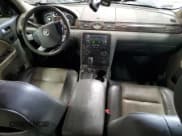 ✅ 2008 Mercury Sable Premier • VIN: 1MEHM42W18G615531 • Lot: 70201834. Wystawiony na Copart z przebiegiem 303 552 mil. Bezpłatny archiwum sprzedaży aukcyjnych z USA i szczegółowy raport historii pojazdu na DreamBid. Zdjęcie 8.