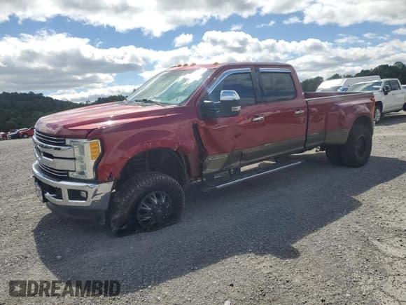 ✅ 2017 Ford F-350 Lariat • VIN: 1FT8W3DT5HEB45881 • Lot: 70275065. Listed on Copart with 68,105 mi. Free auction sales archive from the USA and detailed vehicle history report at DreamBid. Image 1.