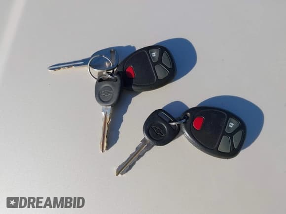 ✅ 2007 Chevrolet Silverado 1500 1LT • VIN: 2GCEK13M871724182 • Lot: 43458993. Listed on IAAI with 170,228 mi. Free auction sales archive from the USA and detailed vehicle history report at DreamBid. Image 11.