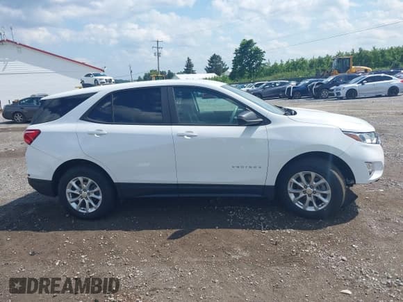 ✅ 2020 Chevrolet Equinox LS • VIN: 2GNAXSEV7L6150741 • Lot: 42769113. Listed on IAAI with 38,270 mi. Free auction sales archive from the USA and detailed vehicle history report at DreamBid. Image 13.