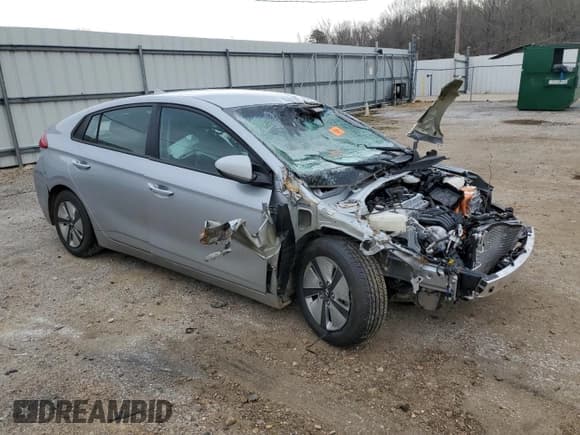 ✅ 2020 Hyundai Ioniq Blue • VIN: KMHC65LC1LU210839 • Lot: 46626885. Wystawiony na Copart z przebiegiem 122 866 mil. Bezpłatny archiwum sprzedaży aukcyjnych z USA i szczegółowy raport historii pojazdu na DreamBid. Zdjęcie 4.