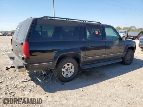 ✅ 1999 Chevrolet Suburban • VIN: 3GNFK16RXXG238855 • Лот: 91122225. Опубликован ранее на Copart с пробегом 202 346 миль. Бесплатный доступ к архиву аукционных продаж из США и подробный отчёт об истории автомобиля на DreamBid. Изображение 3.