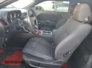 ✅ 2010 Dodge Challenger SE • VIN: 2B3CJ4DV7AH313696 • Lot: 80224663. Wystawiony na Copart z przebiegiem 143 783 mil. Bezpłatny archiwum sprzedaży aukcyjnych z USA i szczegółowy raport historii pojazdu na DreamBid. Zdjęcie 7.