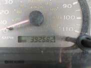 ✅ 2001 Toyota Sequoia SR5 • VIN: 5TDZT34A61S035241 • Lot: 43648123. Listed on IAAI with 392,682 mi. Free auction sales archive from the USA and detailed vehicle history report at DreamBid. Image 7.